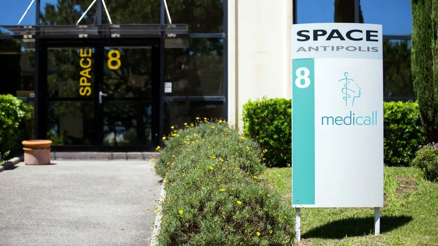 Entrée des bureaux de Medicall à Sophia Antipolis